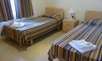 Sprachcaffe_Malta_Campus_Accommodation_Standard Apartment (1)