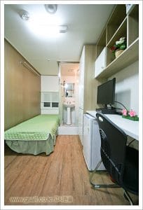 レクシスコリアの滞在先