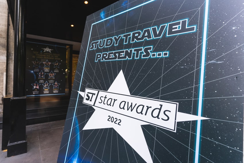 ststaraward 2022 アジア最優秀エージェント　ロンドン　授賞式