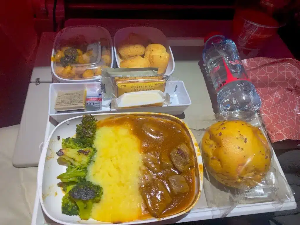 機内食のビーフシチュー