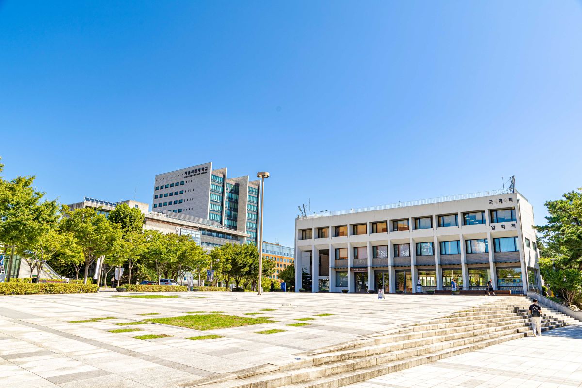 ソウル市立大学　語学堂　韓国語教育センター　教室　ソウル留学　大学生留学　
