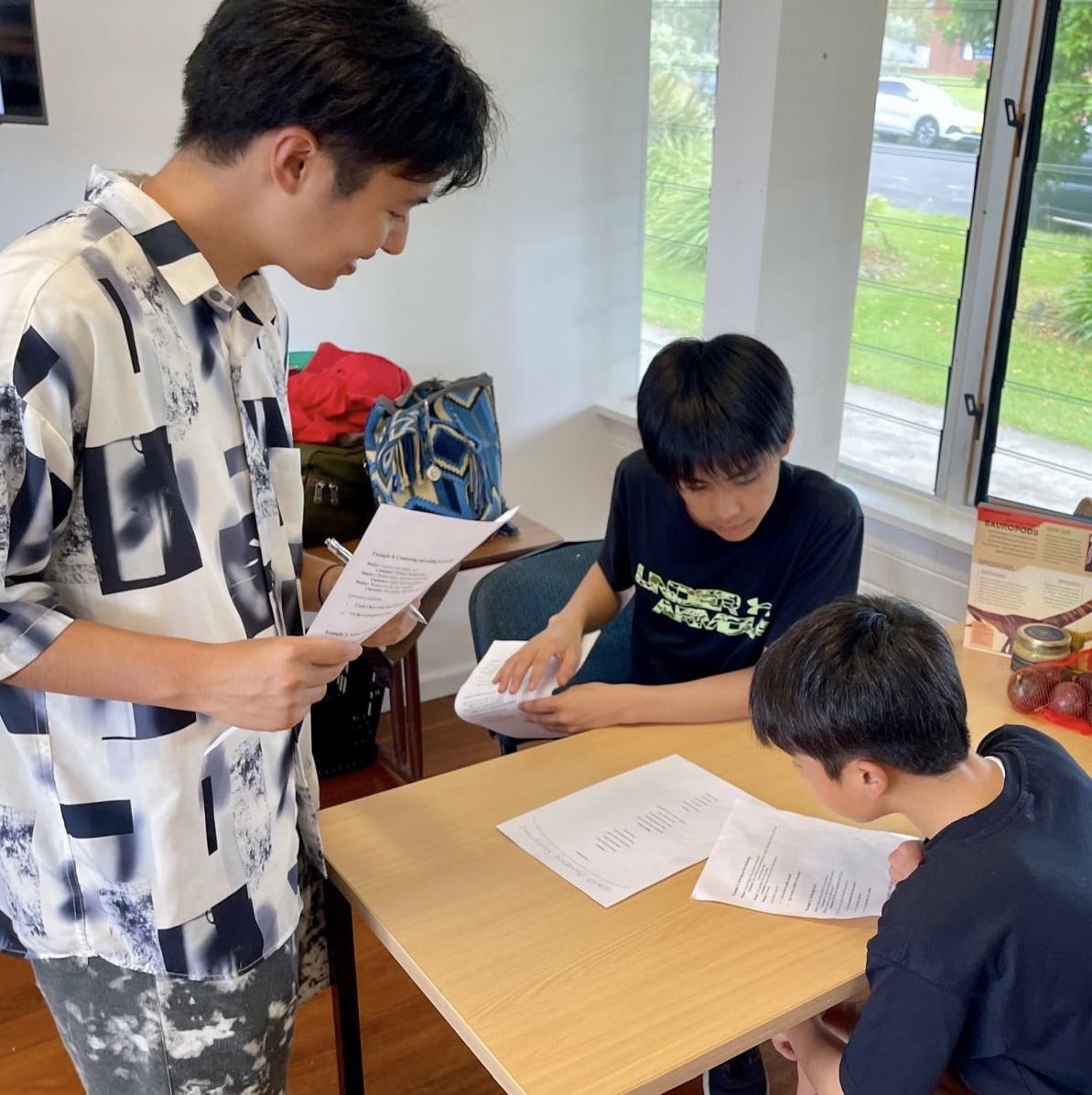 オーストラリア留学　バイロンベイ　語学学校　英語レッスン　現地語学学校　短期留学　留学体験談　教室