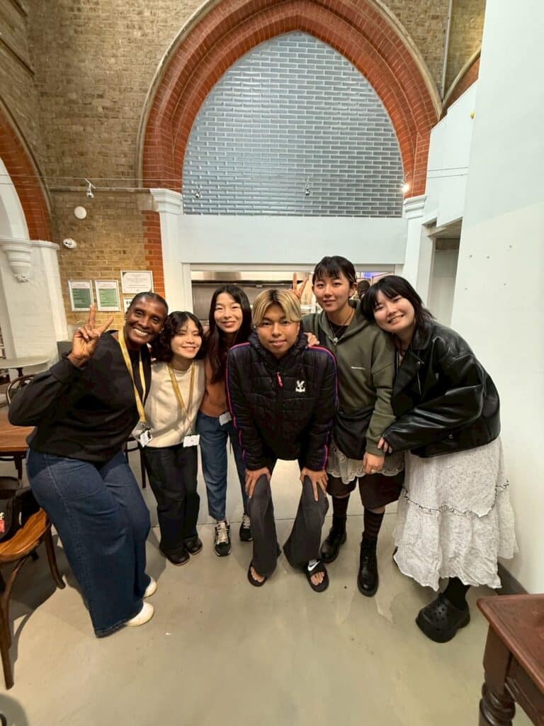 イギリス留学　ロンドン　短期留学　留学体験談　外国人の友達