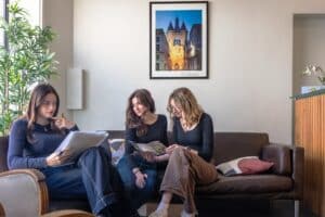 フランス留学 ボルドー留学 フランス語 フランス生活 フランスワーホリ les atelier レザトリエFL 学生ラウンジ