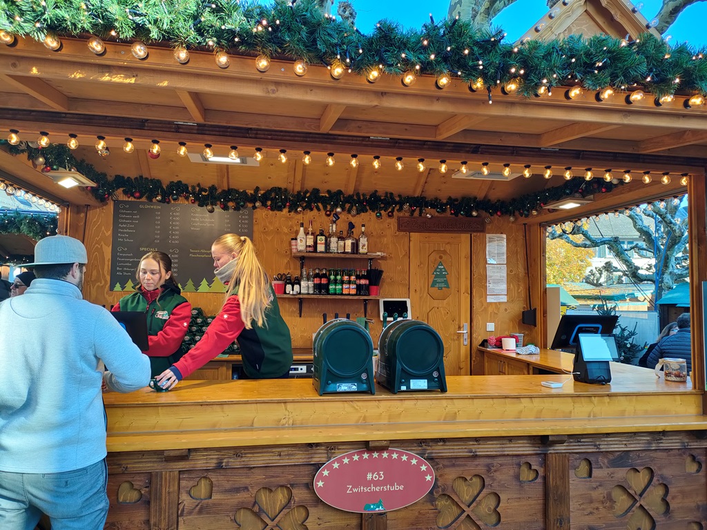 クリスマスマルクト-グリューワイン屋さん